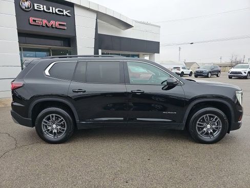 Used 2025 GMC Acadia Elevation image 38