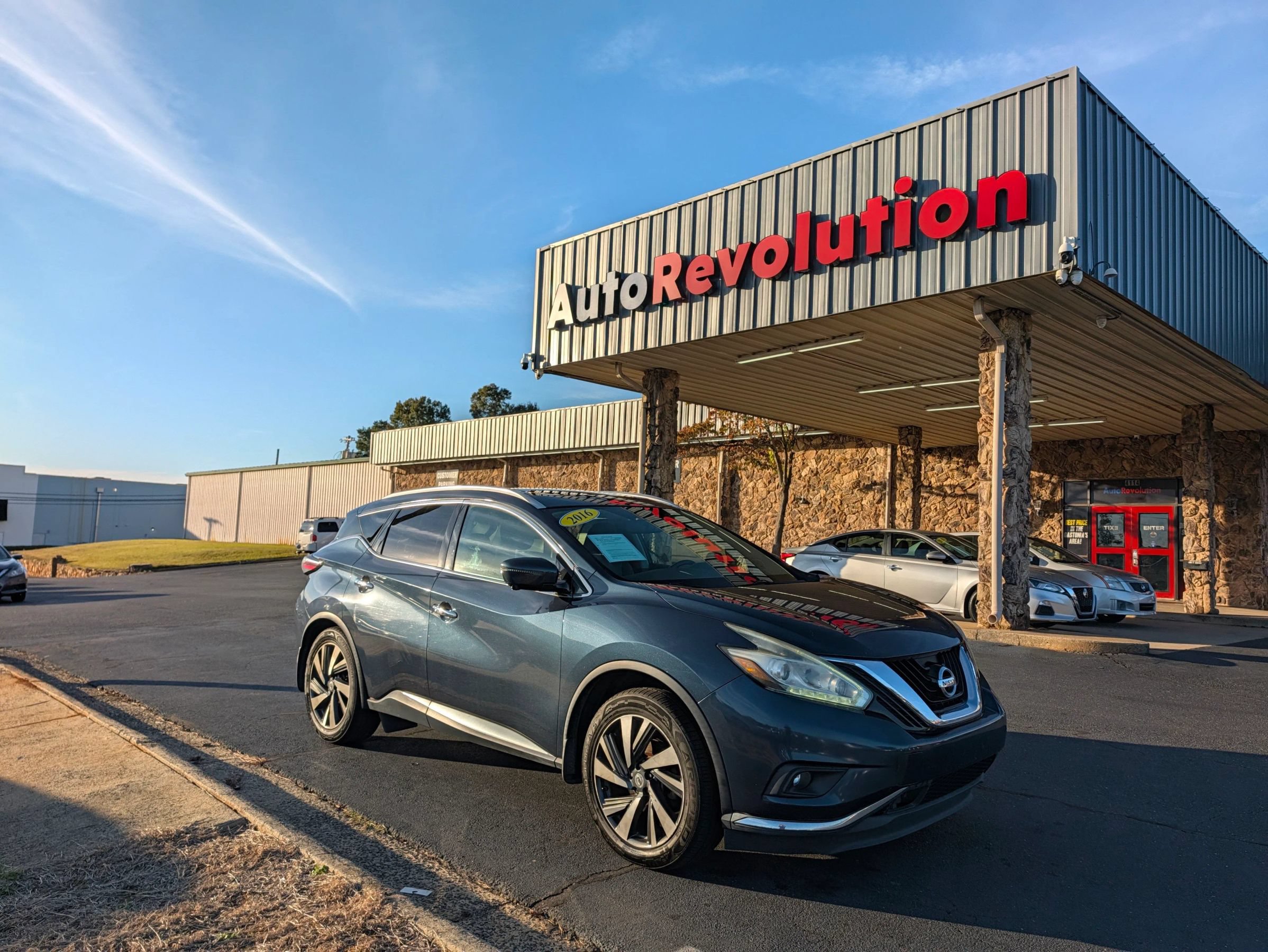 Used 2016 Nissan Murano Platinum AWD/4WD image 1