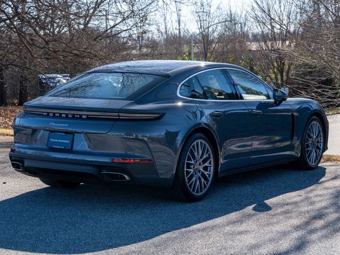 New 2026 Porsche Panamera image 7