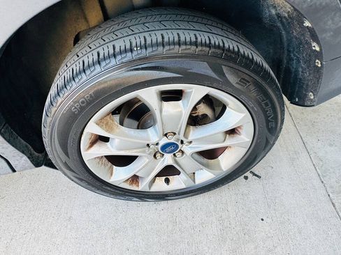 Used 2014 Ford Escape Titanium w/ Equipment Group 401A FWD image 31