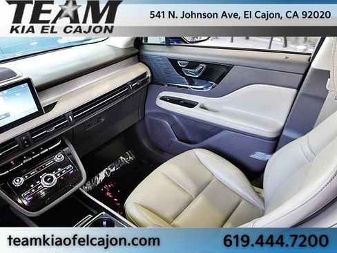 Used 2020 Lincoln Corsair FWD w/ Convenience Package image 23
