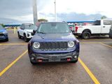 Used 2018 Jeep Renegade Trailhawk image 2