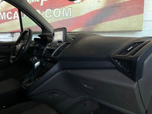 Used 2020 Ford Transit Connect XL image 25
