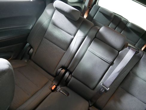 Used 2023 Dodge Durango GT image 12