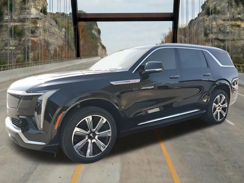 New 2026 Cadillac Escalade IQL Luxury w/ LPO, Floor Liner Package AWD/4WD image 4