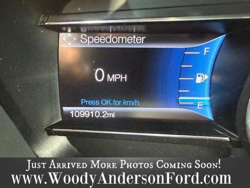 Used 2017 Ford Explorer XLT w/ Equipment Group 201A FWD image 9