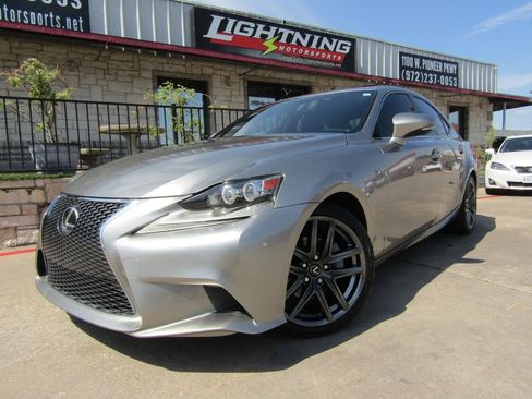 Used 2015 Lexus IS 250 w/ F-Sport Package RWD image 1