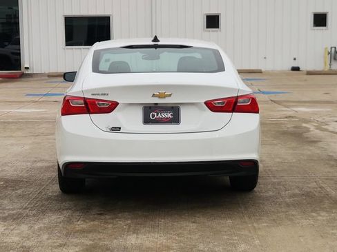 Used 2022 Chevrolet Malibu LS FWD image 6