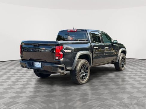 Used 2024 Chevrolet Colorado Trail Boss w/ Advanced Trailering Package AWD/4WD image 7