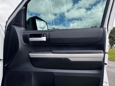 Used 2017 Toyota Tundra SR5 w/ TRD Off Road Package image 13