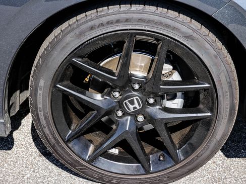 Used 2025 Honda Civic Sport image 13