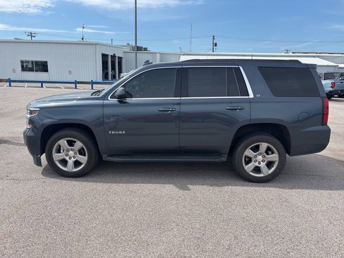 Used 2020 Chevrolet Tahoe LT w/ Luxury Package RWD image 5