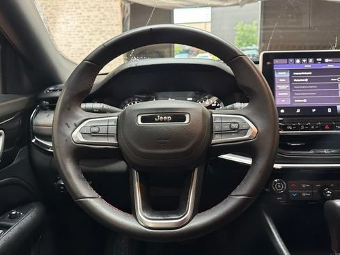 Used 2024 Jeep Compass Trailhawk AWD/4WD image 19