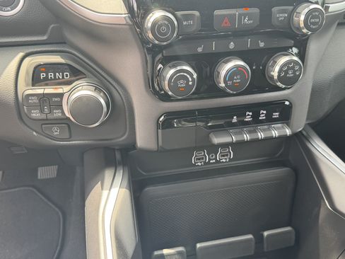 Used 2026 RAM 1500 Big Horn w/ Night Edition AWD/4WD image 27