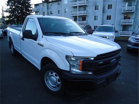 Used 2018 Ford F150 XL w/ Equipment Group 101A Mid image 4