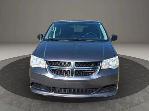 Used 2017 Dodge Grand Caravan SE w/ Power Window Group FWD image 2