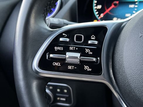 Certified 2022 Mercedes-Benz GLA 250 4MATIC image 29