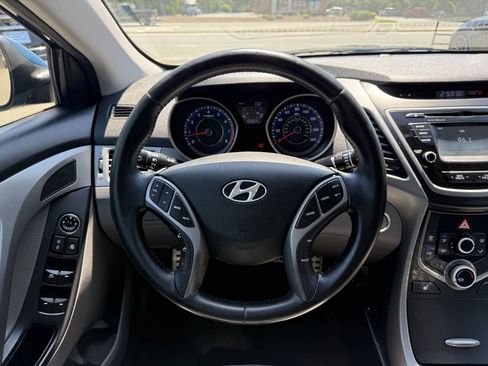 Used 2014 Hyundai Elantra Sport FWD image 18