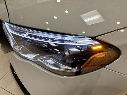 New 2026 Mercedes-Benz E 450 4MATIC Sedan image 9