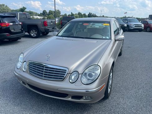 Used 2003 Mercedes-Benz E 320 Sedan image 2
