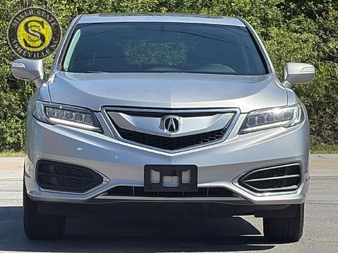 Used 2017 Acura RDX AWD image 2