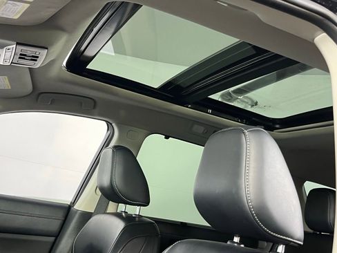 Used 2023 Nissan Pathfinder Platinum w/ Cargo Package image 22