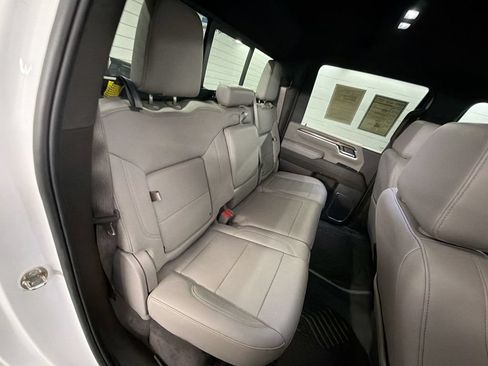 Used 2024 Chevrolet Silverado 2500 LT w/ Convenience Package AWD/4WD image 26