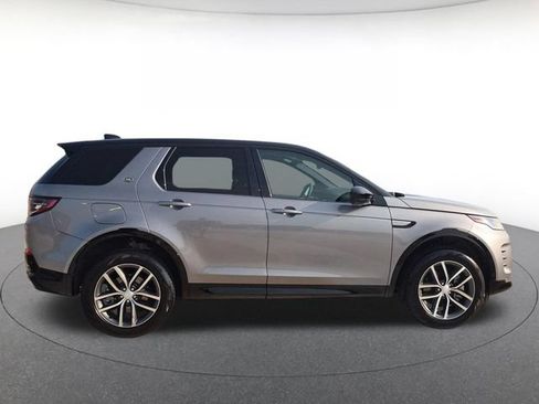 Used 2025 Land Rover Discovery Sport Dynamic SE AWD/4WD image 4