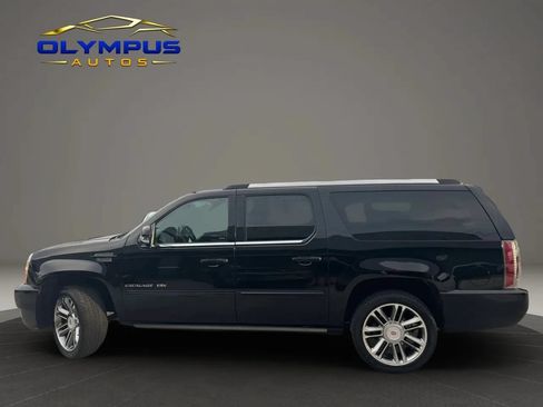 Used 2013 Cadillac Escalade ESV Premium AWD/4WD image 5