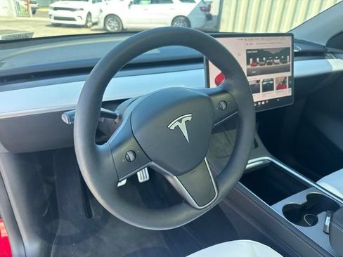 Used 2025 Tesla Model Y Performance AWD/4WD image 14