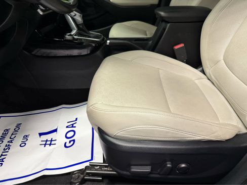 Used 2022 Kia Seltos EX image 12