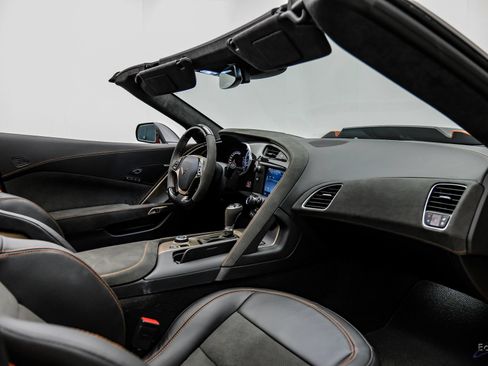 Used 2019 Chevrolet Corvette ZR1 RWD image 57