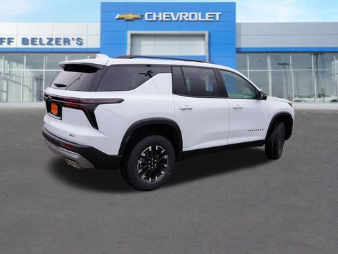 New 2026 Chevrolet Traverse Z71 w/ Driver Confidence Package image 3
