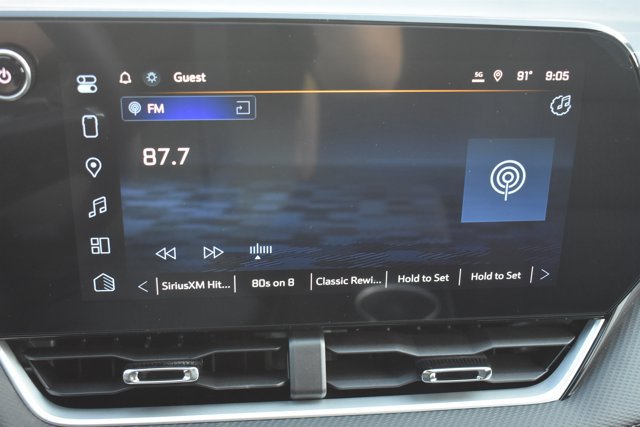 New 2027 Chevrolet Equinox LT w/ Safety and Technology Package FWD image 22