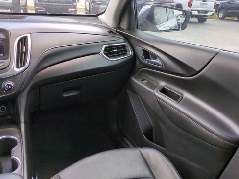 Used 2021 Chevrolet Equinox Premier image 17