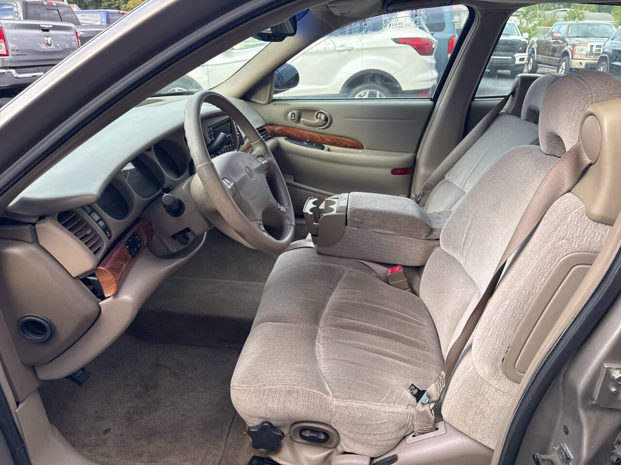 Used 2001 Buick Le Sabre Custom w/ Luxury Pkg FWD image 11