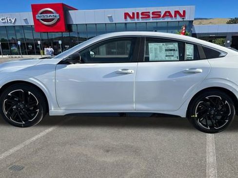 New 2026 Nissan Sentra SR w/ SR Premium Package FWD image 6