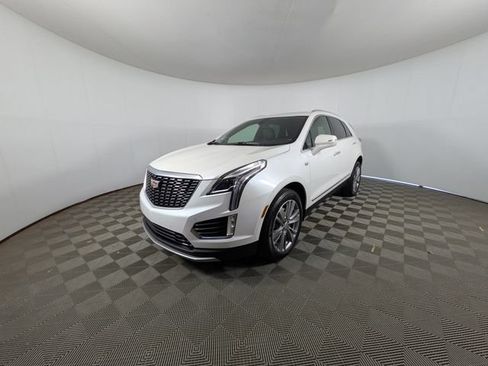 Certified 2024 Cadillac XT5 Premium Luxury w/ LPO, Floor Liner Package FWD image 28