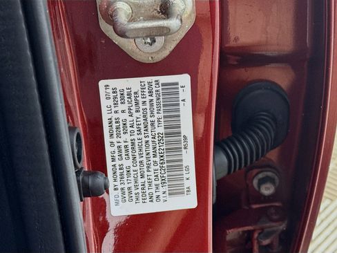 Used 2019 Honda Civic LX image 39