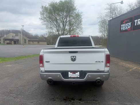 Used 2015 RAM 1500 Laramie w/ Convenience Group image 4