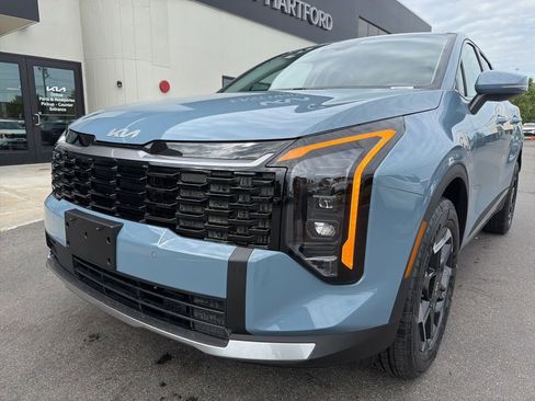 New 2026 Kia Sportage S AWD/4WD image 3