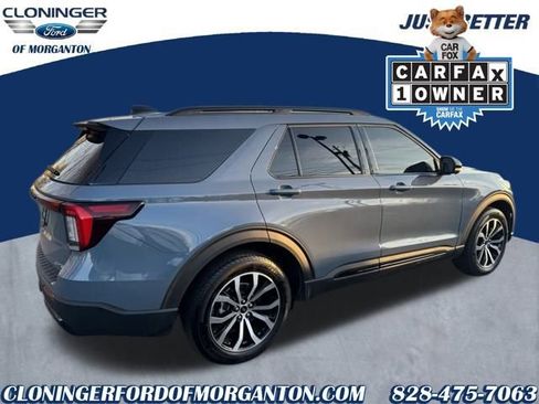 Used 2025 Ford Explorer ST-Line image 12