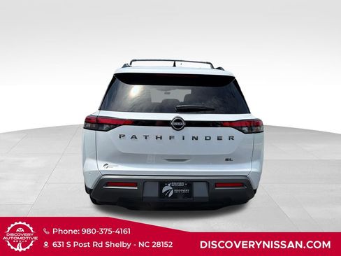 New 2026 Nissan Pathfinder SL FWD image 7