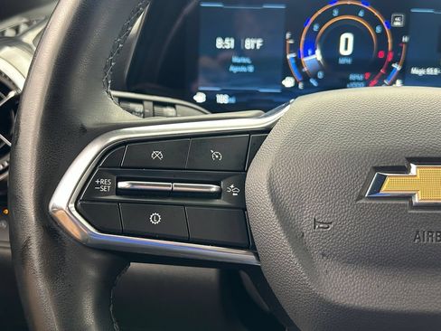 Used 2025 Chevrolet Equinox LT FWD image 70