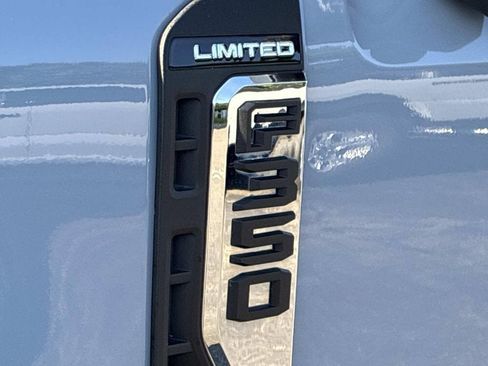 Used 2024 Ford F350 Limited w/ FX4 Off-Road Package AWD/4WD image 15