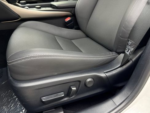 Used 2019 Lexus IS 300 w/ Accessory Package 2 RWD image 33