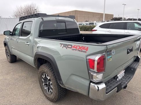 Used 2023 Toyota Tacoma TRD Off-Road image 11
