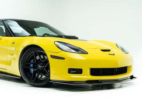 Used 2008 Chevrolet Corvette Z06 w/ Preferred Equipment Group image 4