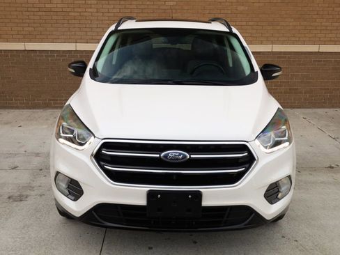 Used 2017 Ford Escape Titanium image 6
