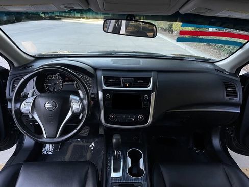 Used 2018 Nissan Altima 2.5 SR image 15